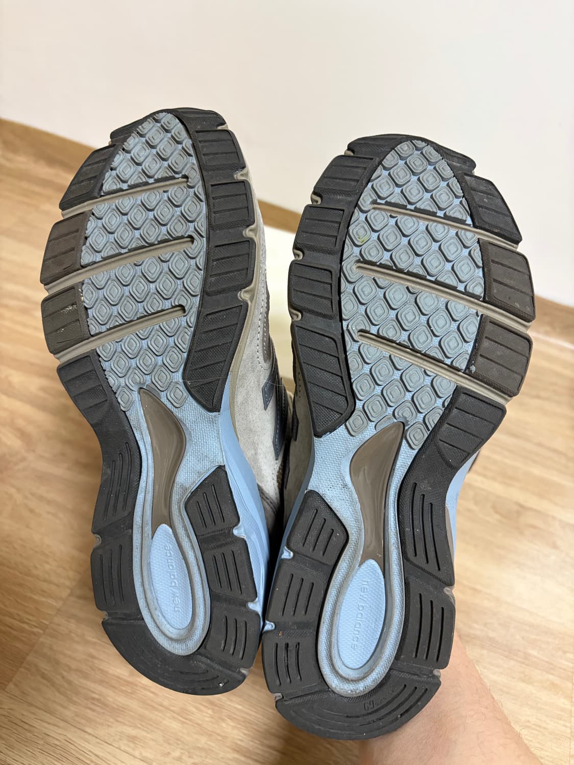 [270]뉴발란스 오라리 990v4 런던포그 상품이미지5