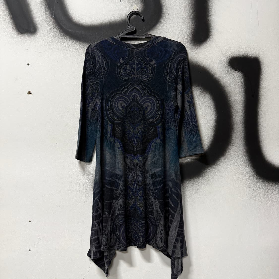 VTG 빈티지 오리엔탈 패턴 비즈 언발 7부 롱슬리브탑 상품이미지2