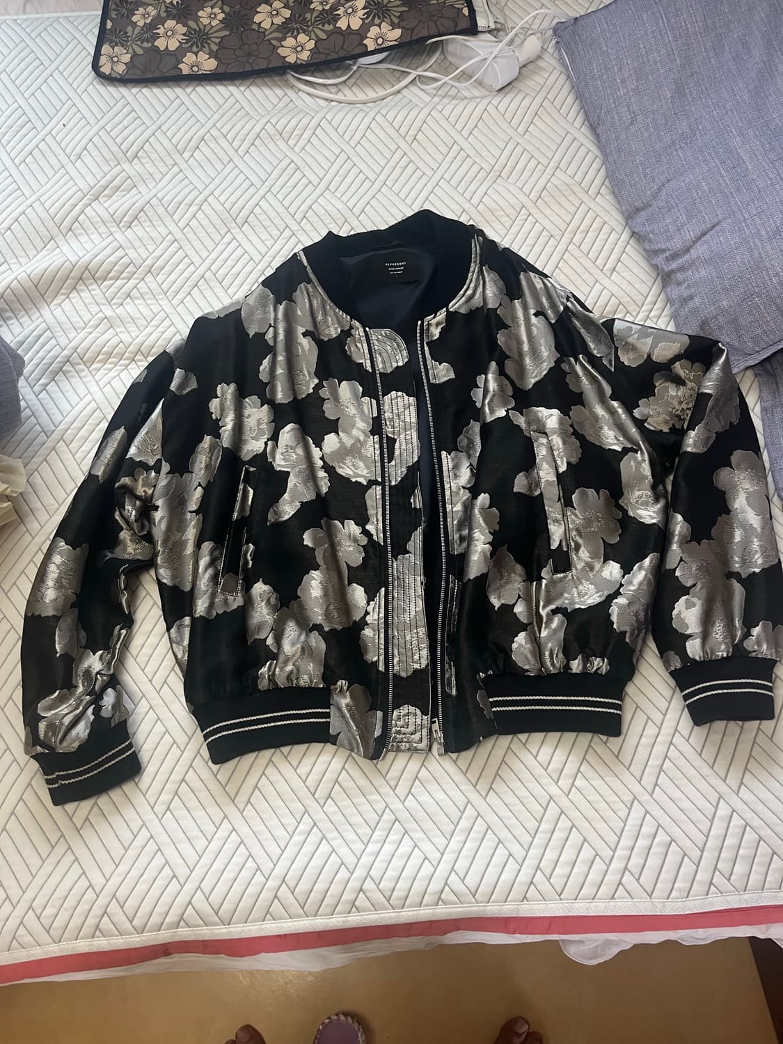 레프리젠트 자켓 상품이미지1