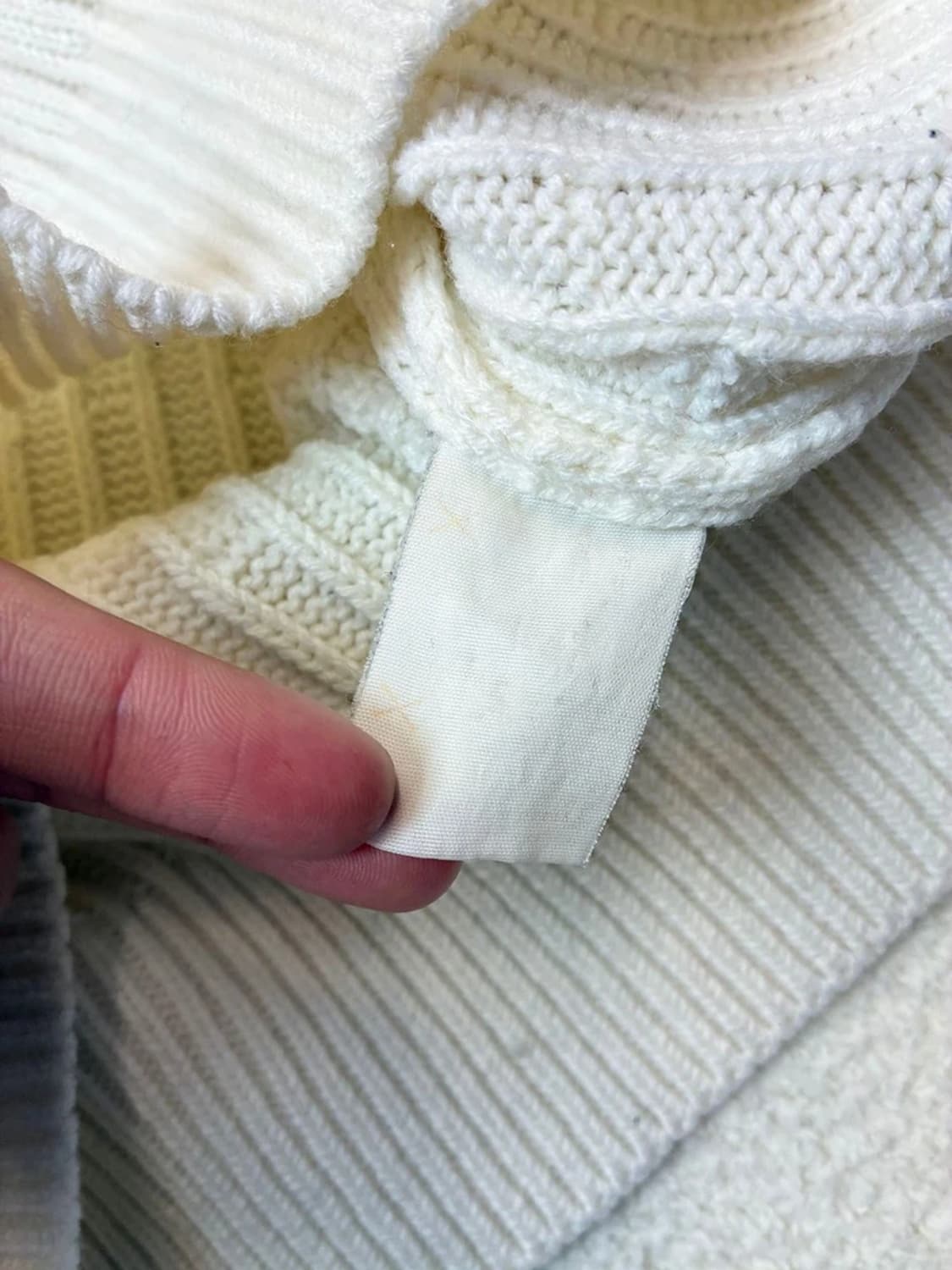 라코스테 90's 스웨터 로고 니트 PN6095 상품이미지7