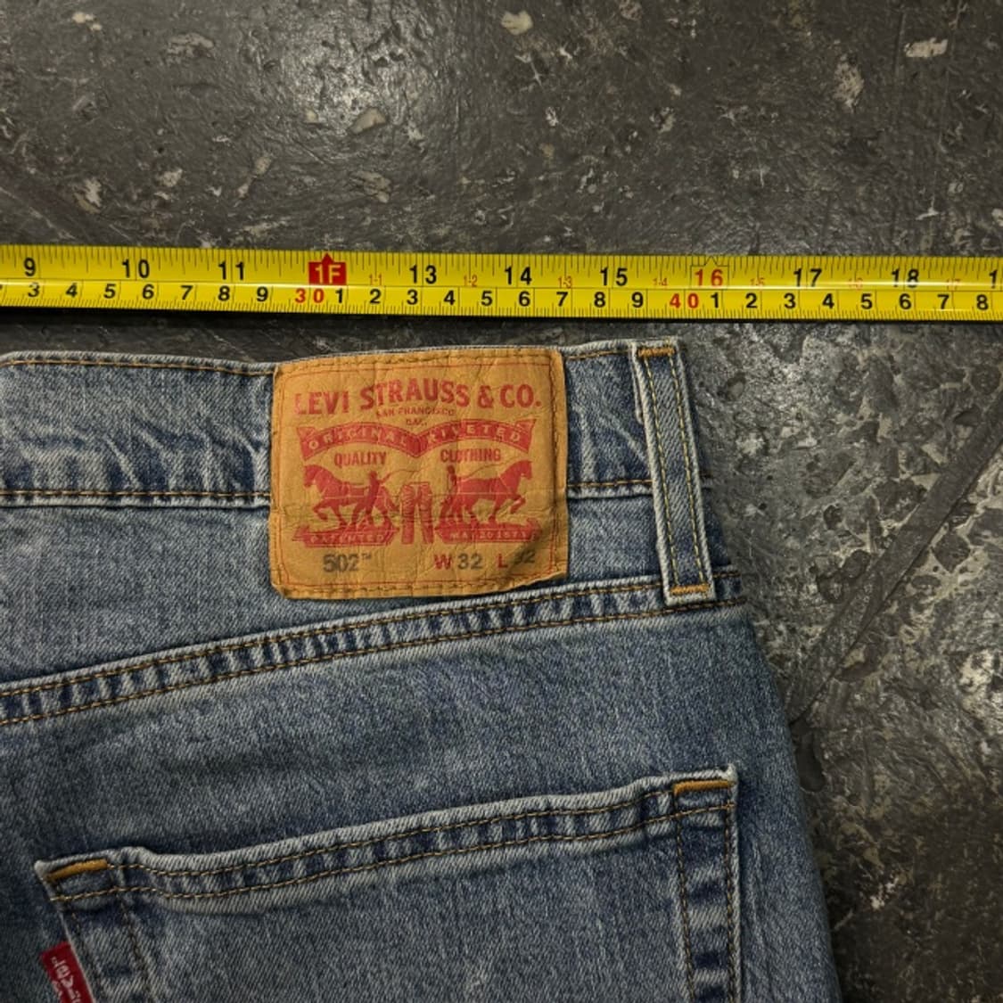 32 리바이스 502 청바지 상품이미지8