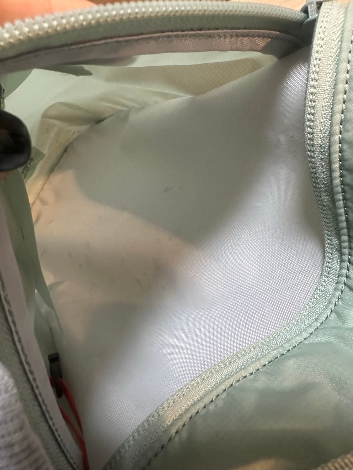 아크테릭스 헬리아드 15L 스톤그린 상품이미지3