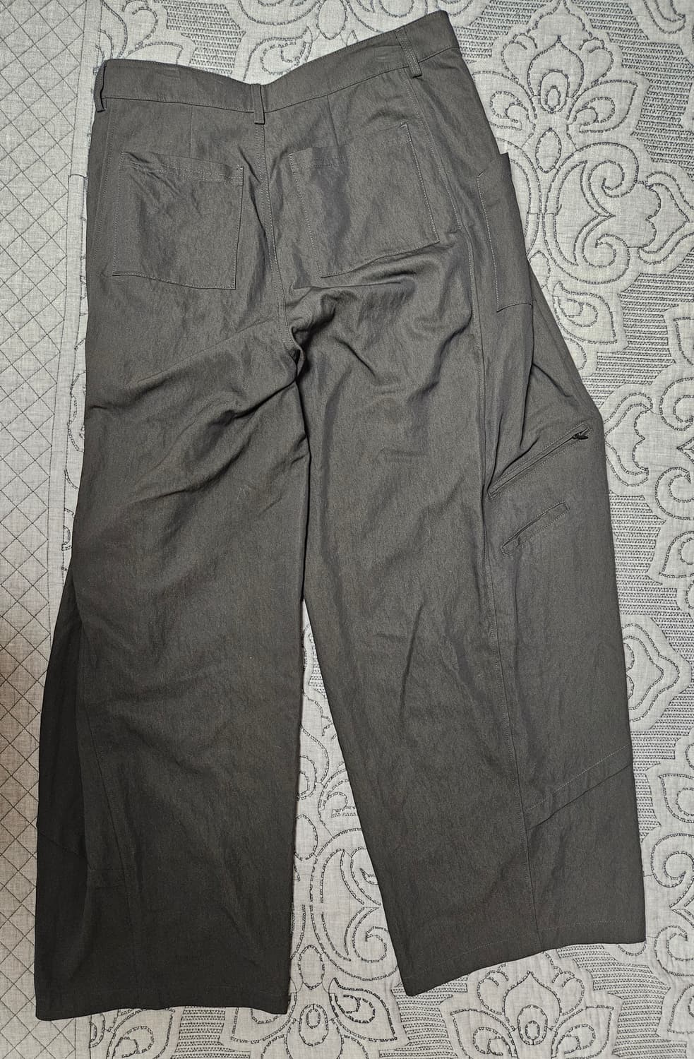 [2] 비긴202 나이코마 투턱 팬츠 차콜 브라운 상품이미지3