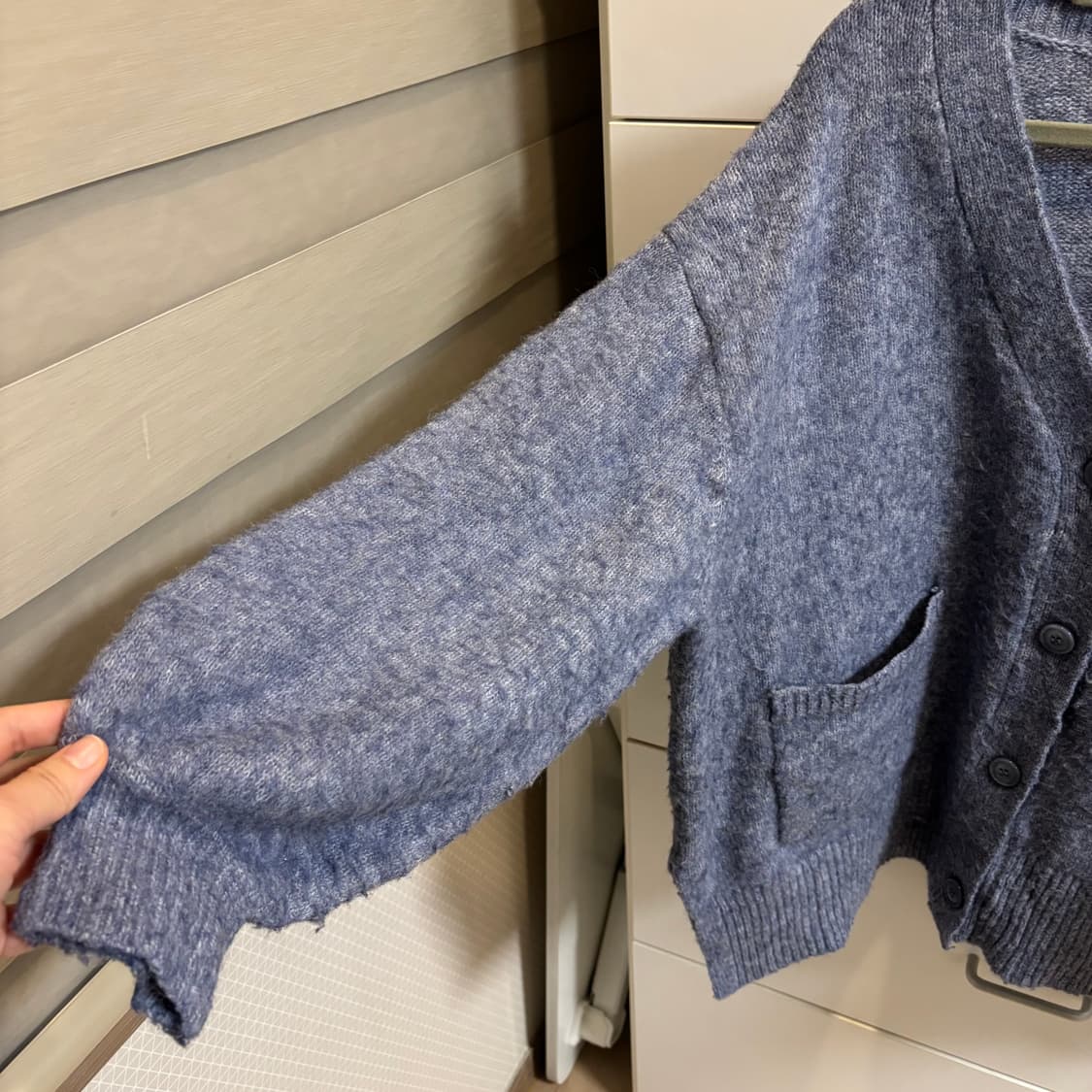 글로벌 워크 양모혼방 솜사탕 블루 가디건 상품이미지3