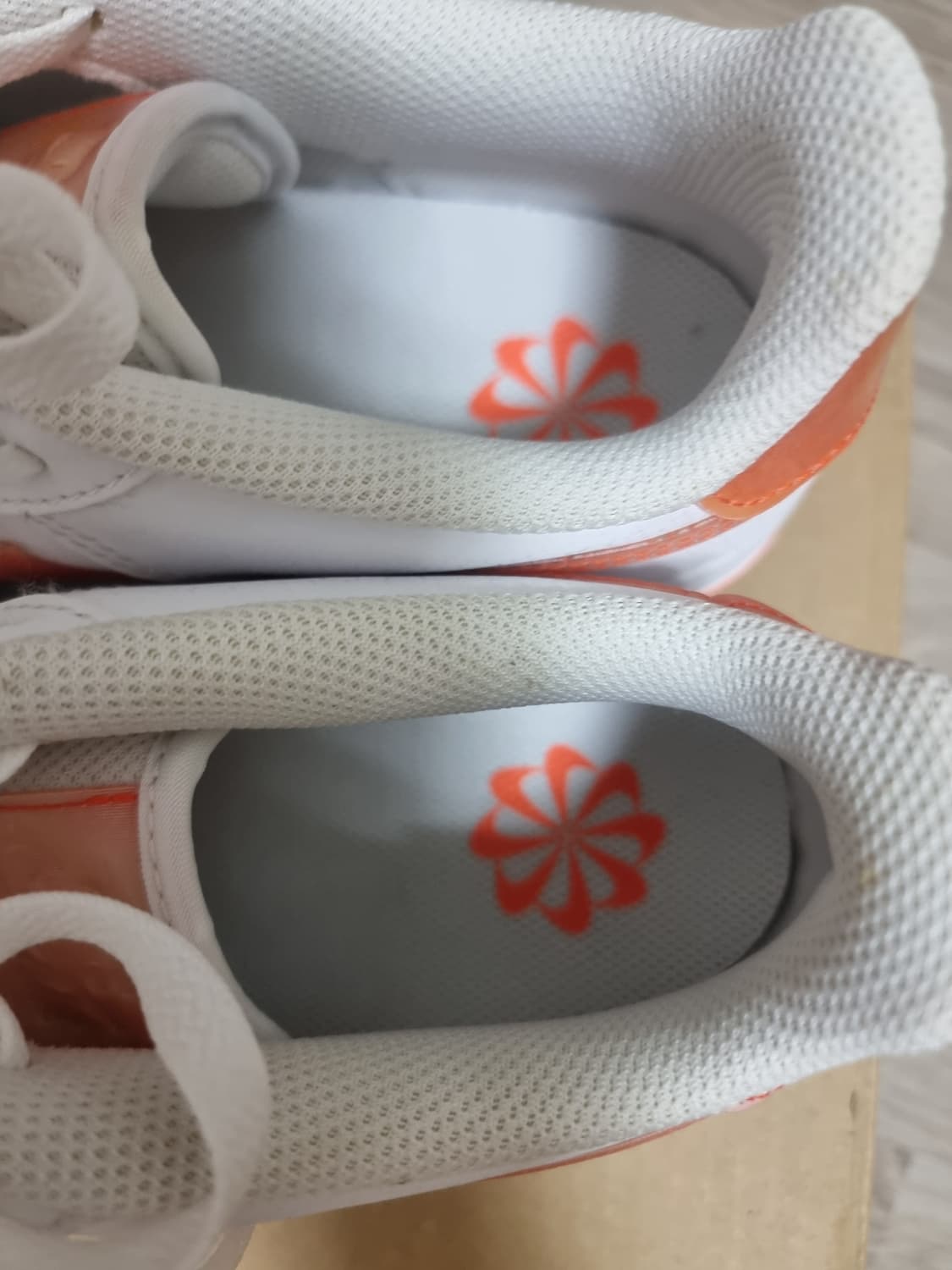 나이키 에어포스 넥스트 네이처 240 사이즈 상품이미지3