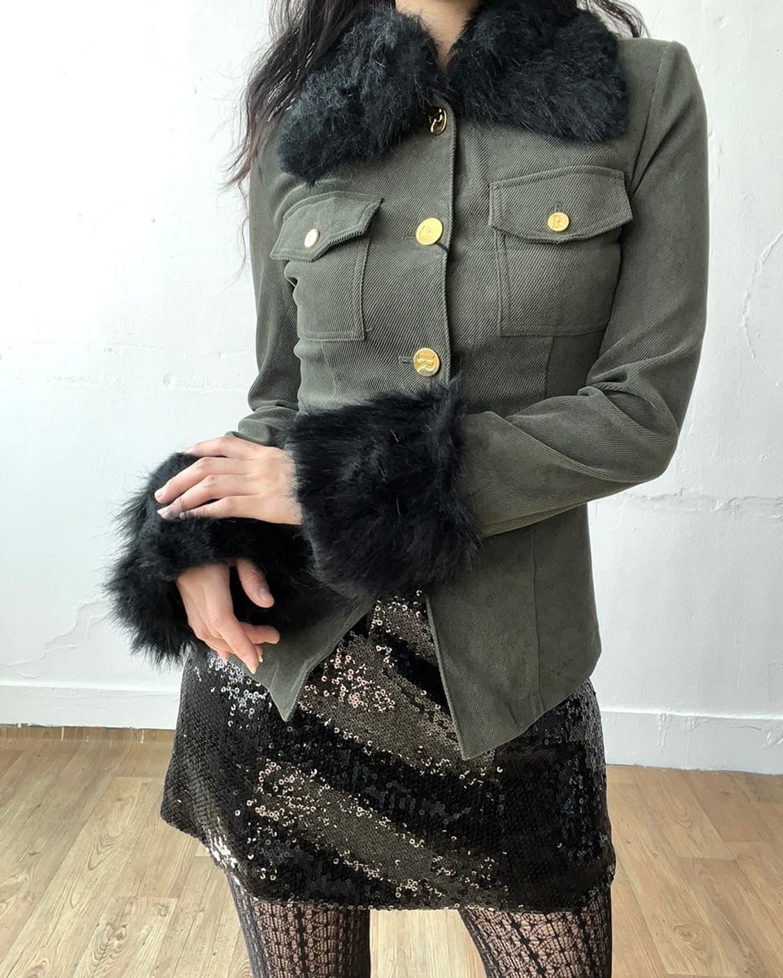 fur point khaki top 상품이미지4