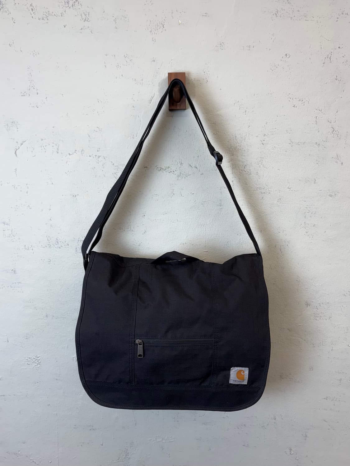 칼하트 립스탑 메신저백 블랙 상품이미지1