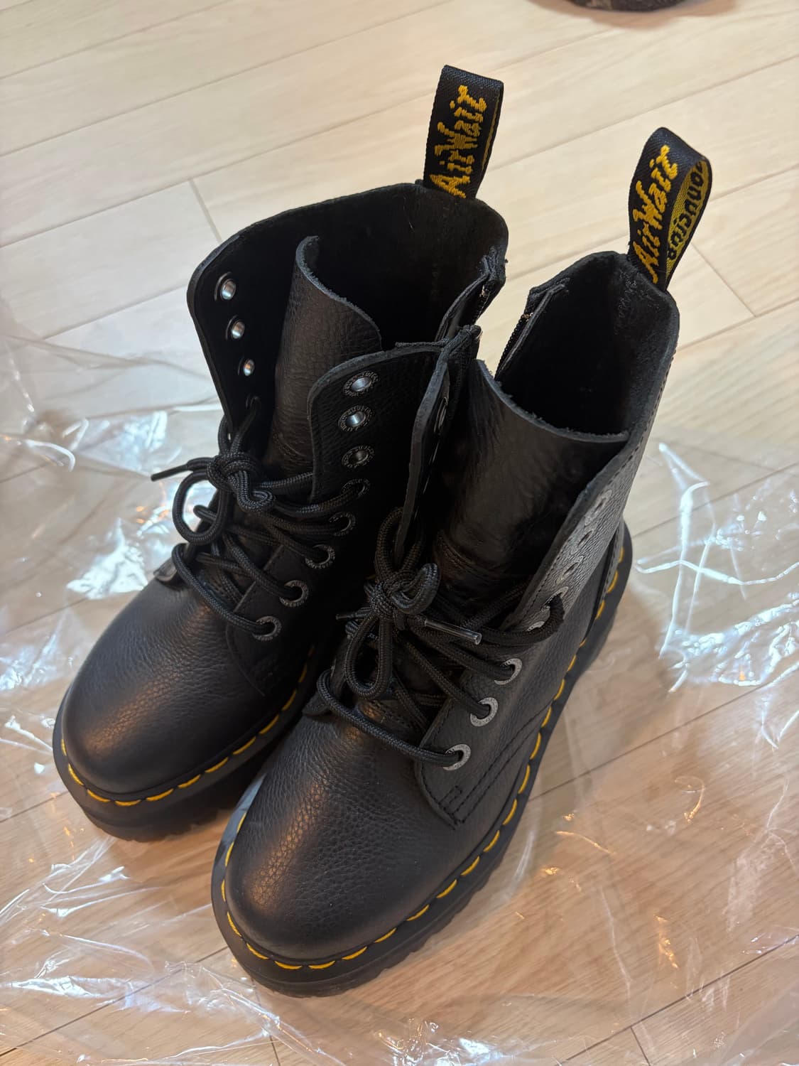 닥터마틴 제이든 III 앵클부츠 상품이미지1