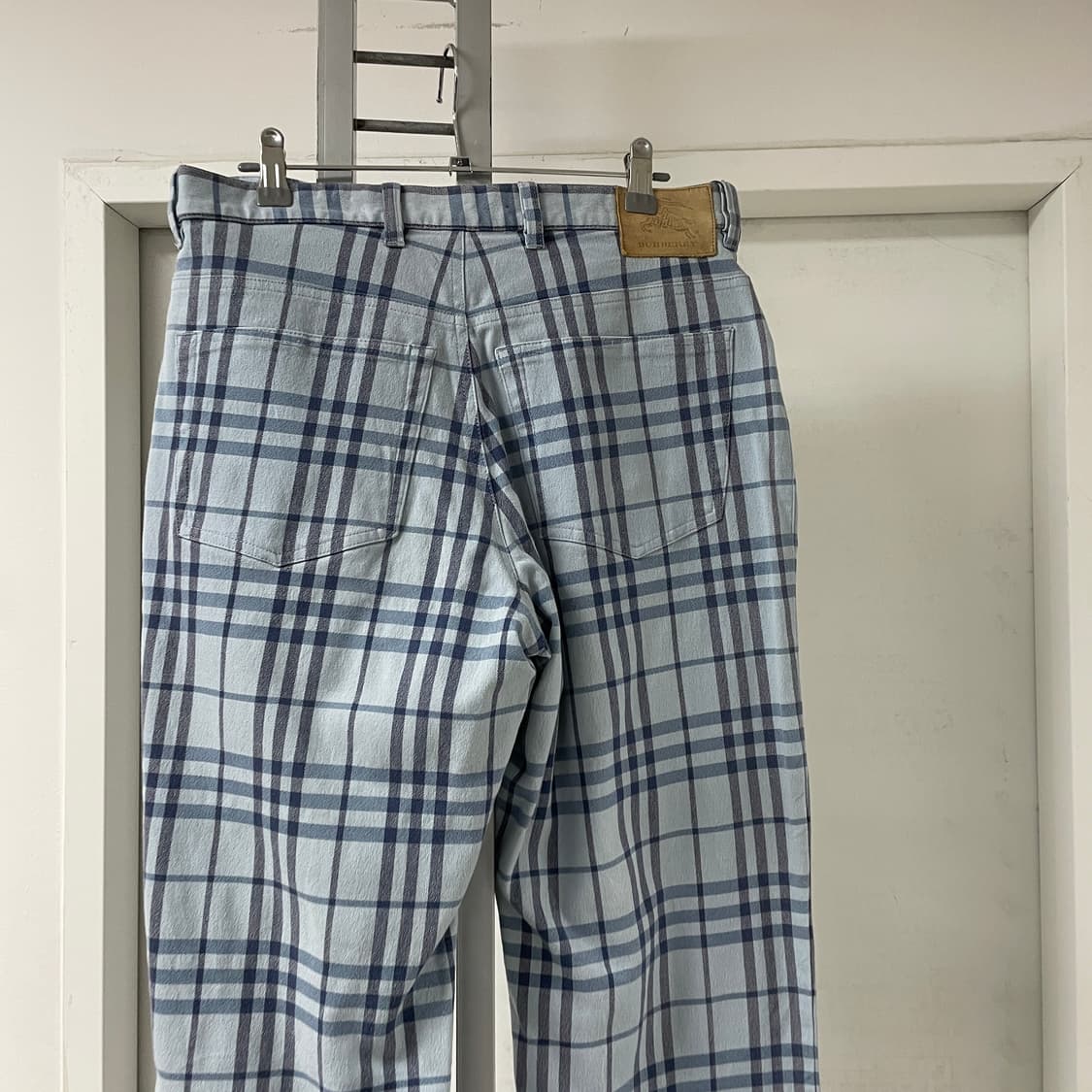 버버리 노바 블루 팬츠 32R 상품이미지2