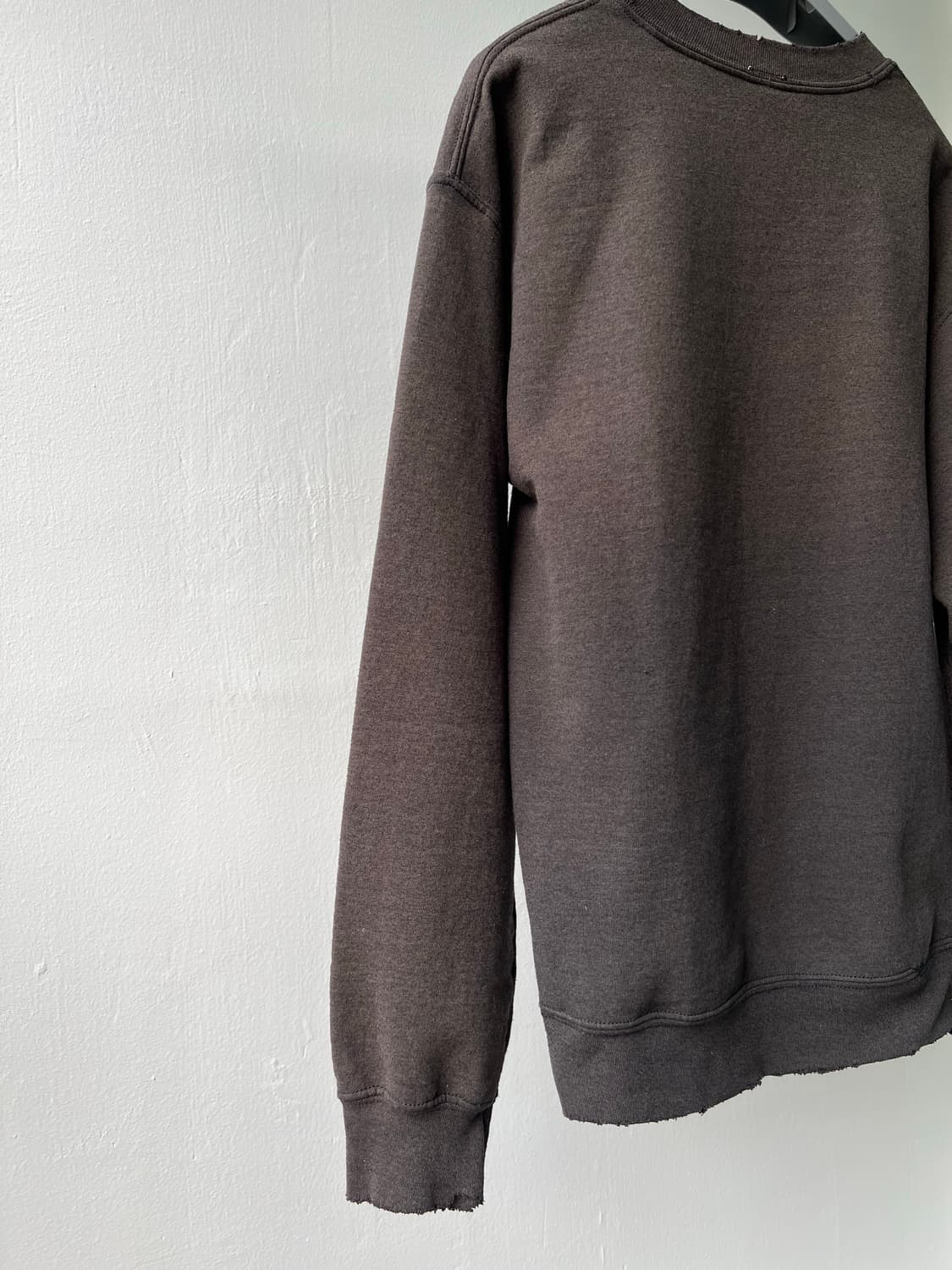 에크루 메이드원 핑크플로이드 맨투맨 상품이미지6