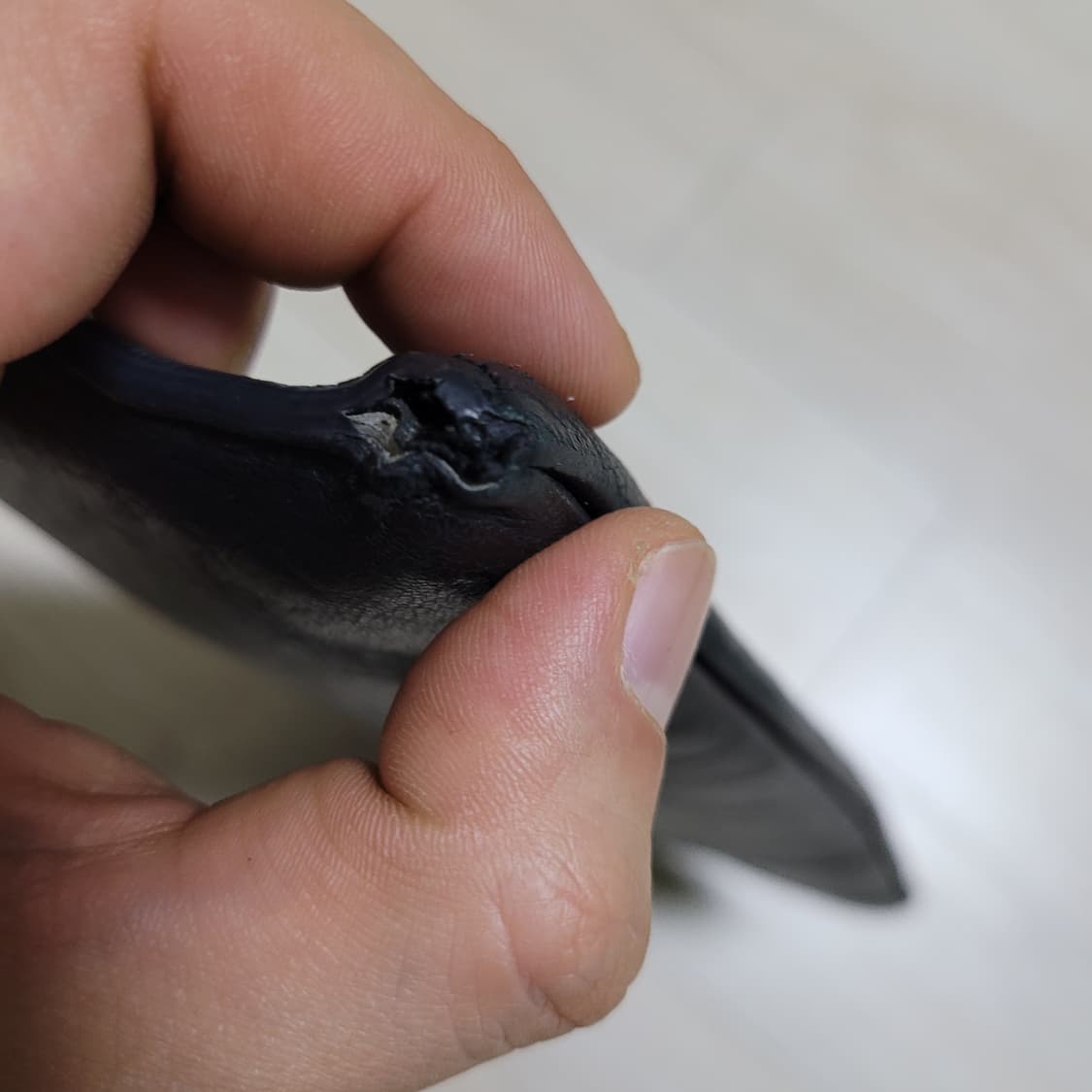 정품 생로랑 모노그램 레더 블랙 클러치 상품이미지7