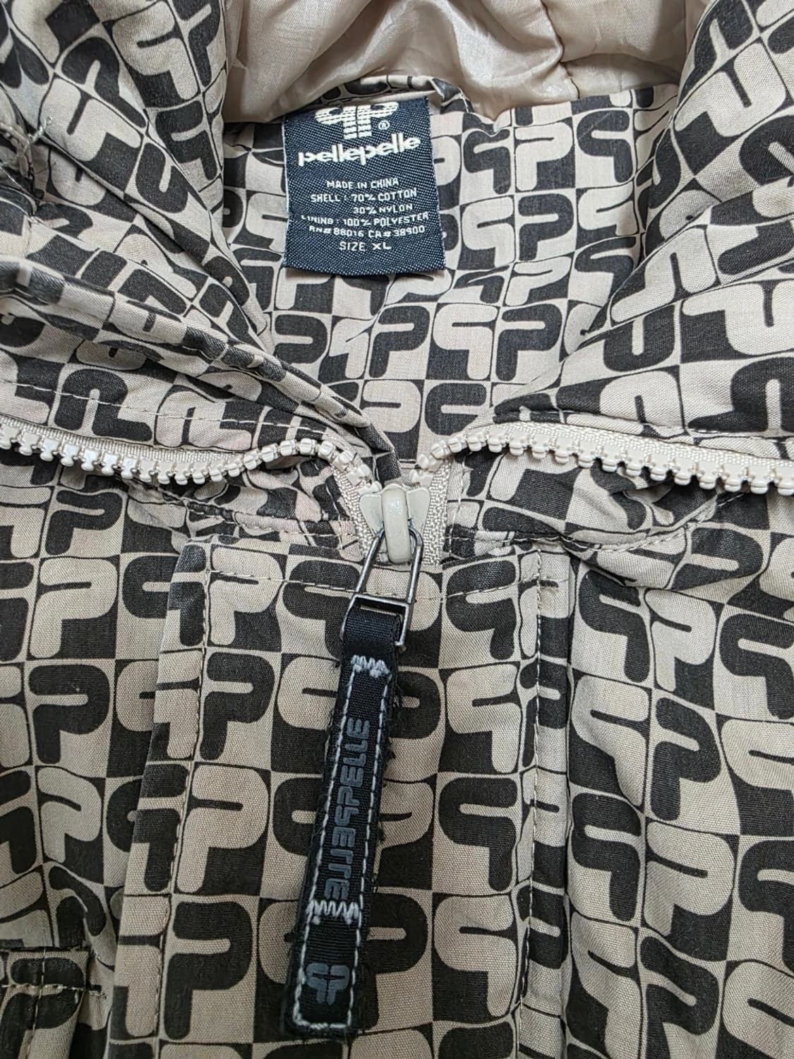 펠레펠레 모노그램 패딩 XL 상품이미지2