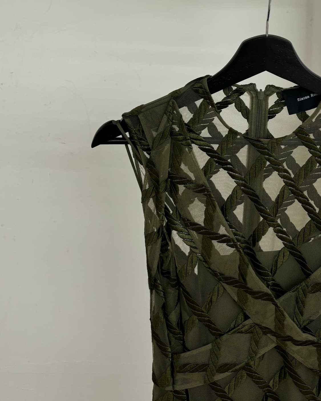 시몬 로샤 카키 슬리브리스 원피스 상품이미지3