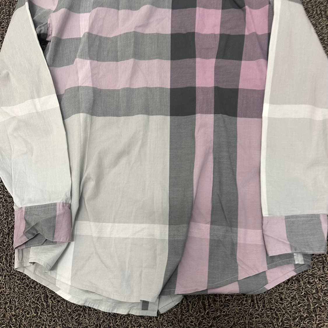 버버리 여성 체크 긴팔 셔츠 2XS 상품이미지8