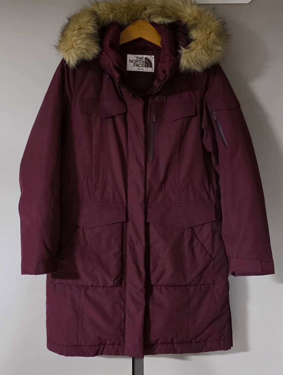 노스페이스 화이트라벨  
여성 강소라 구스다운 뉴그랜트 다운파카. 상품이미지1