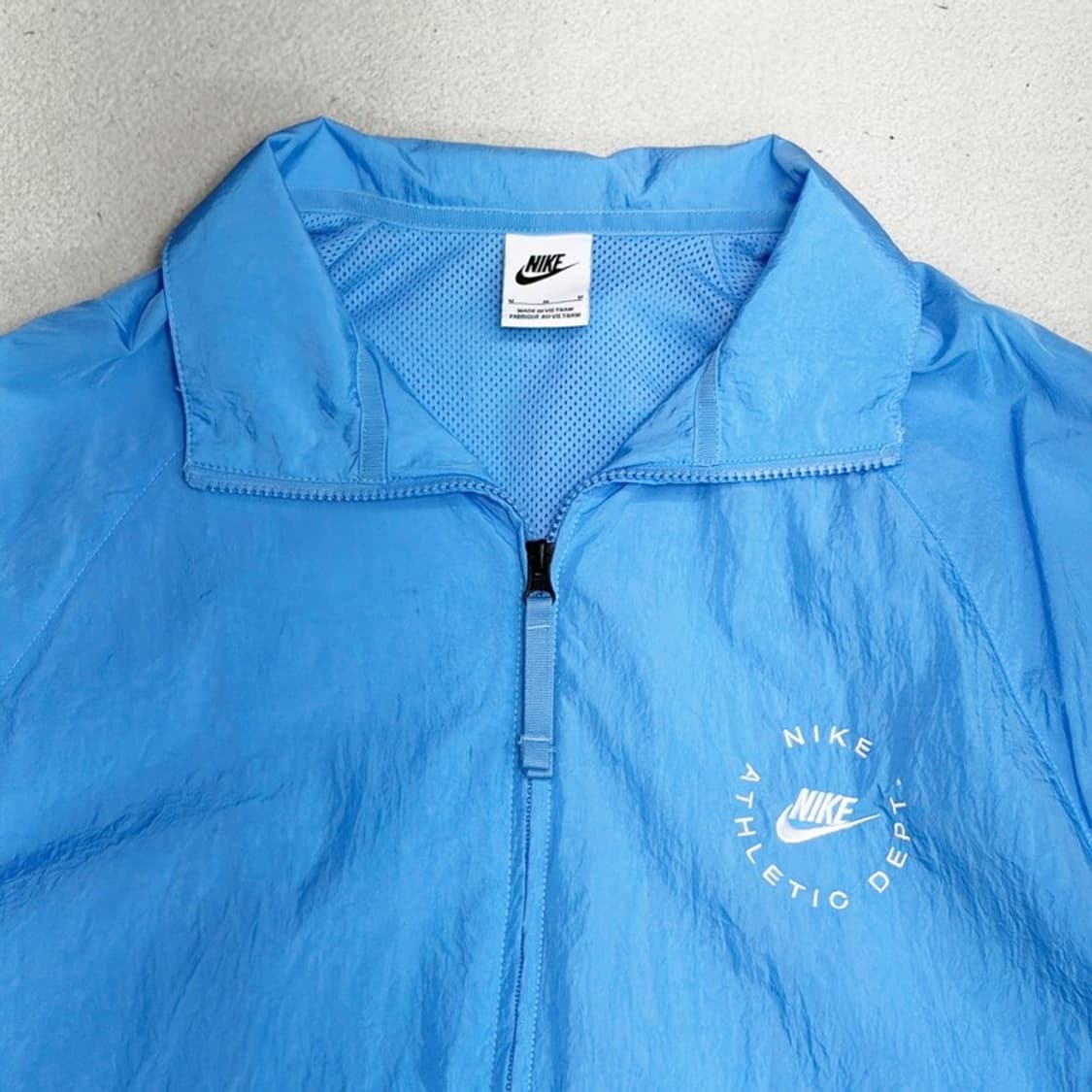 NIKE 스포츠웨어 우븐 자켓 M 상품이미지3