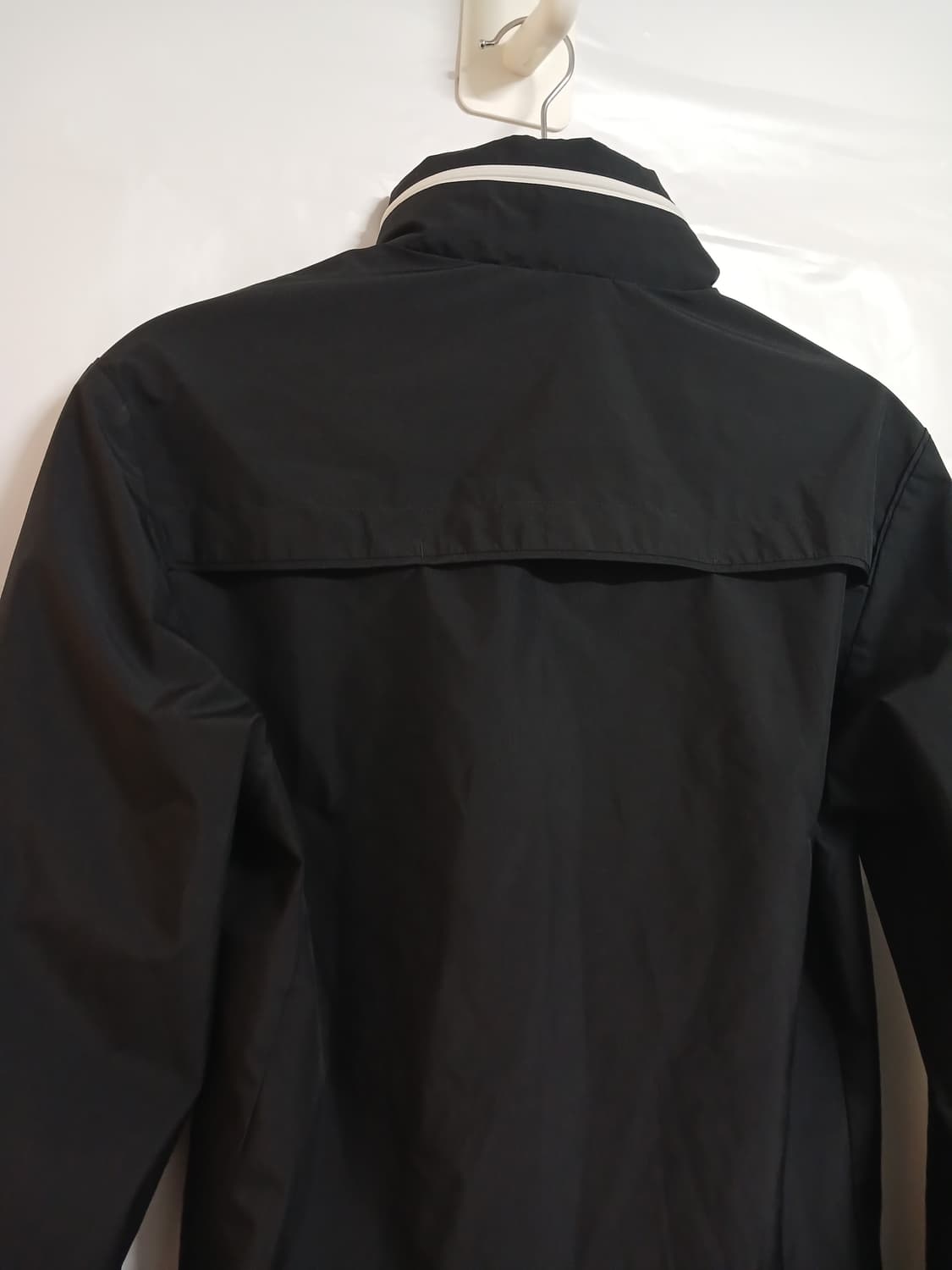 (새상품급,M,95)아디다스 티로19  올웨더 바람막이 자켓  상품이미지5