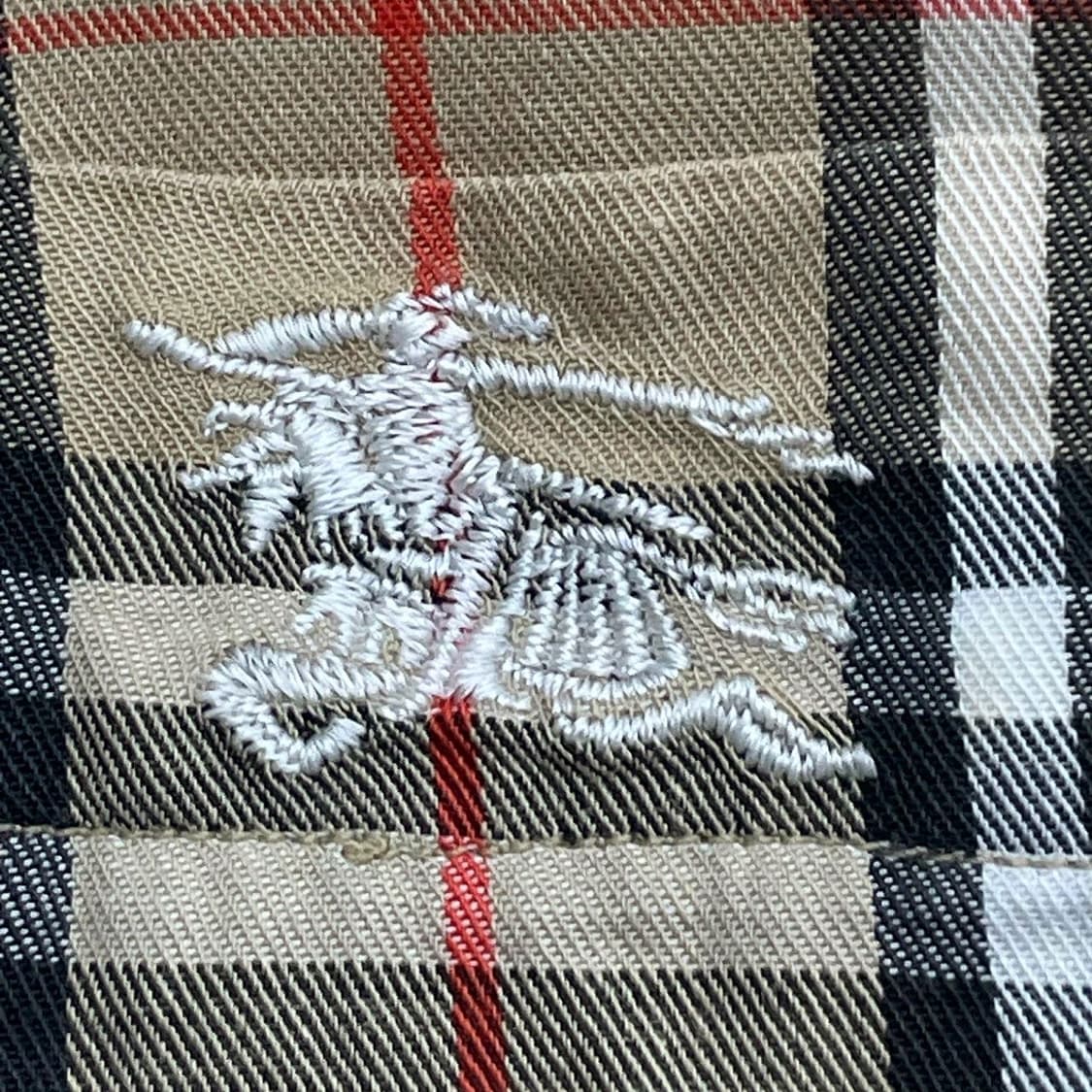 Burberry  버버리 오리지널 크레스트 자수 노바체 상품이미지2