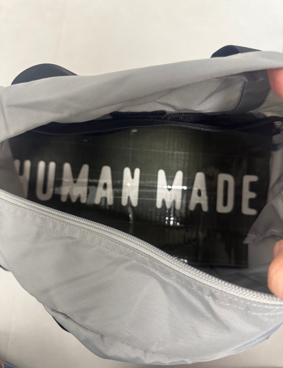 휴먼메이드 보스턴백 그레이 상품이미지5