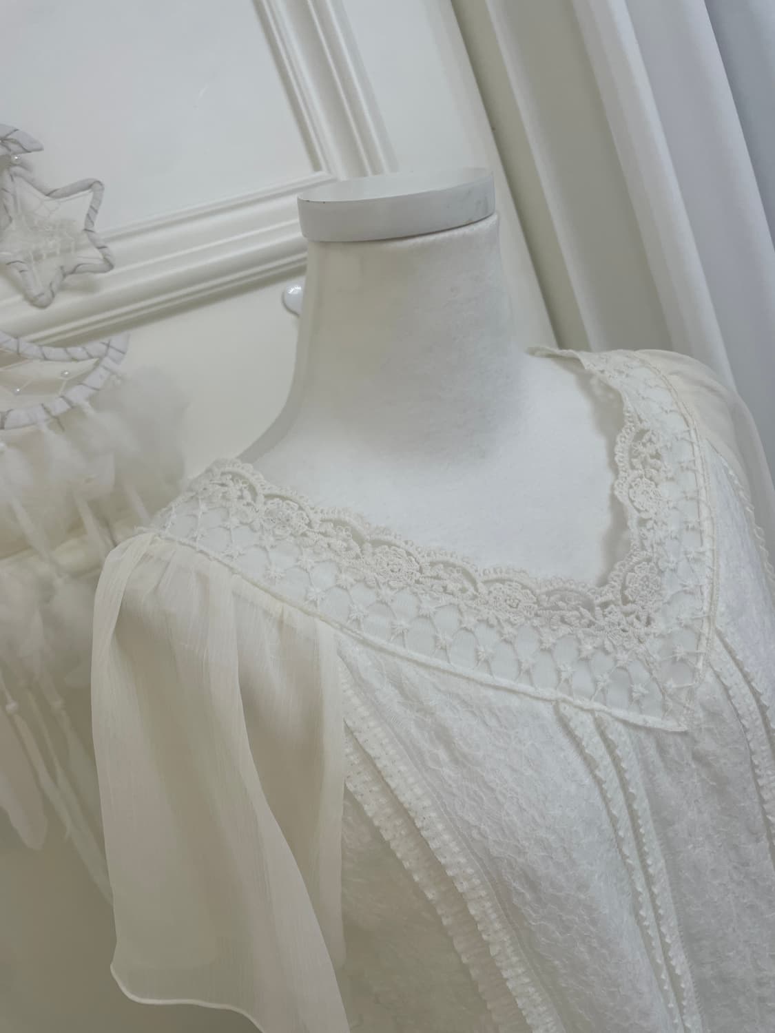 ivory lace point angel blouse 상품이미지7