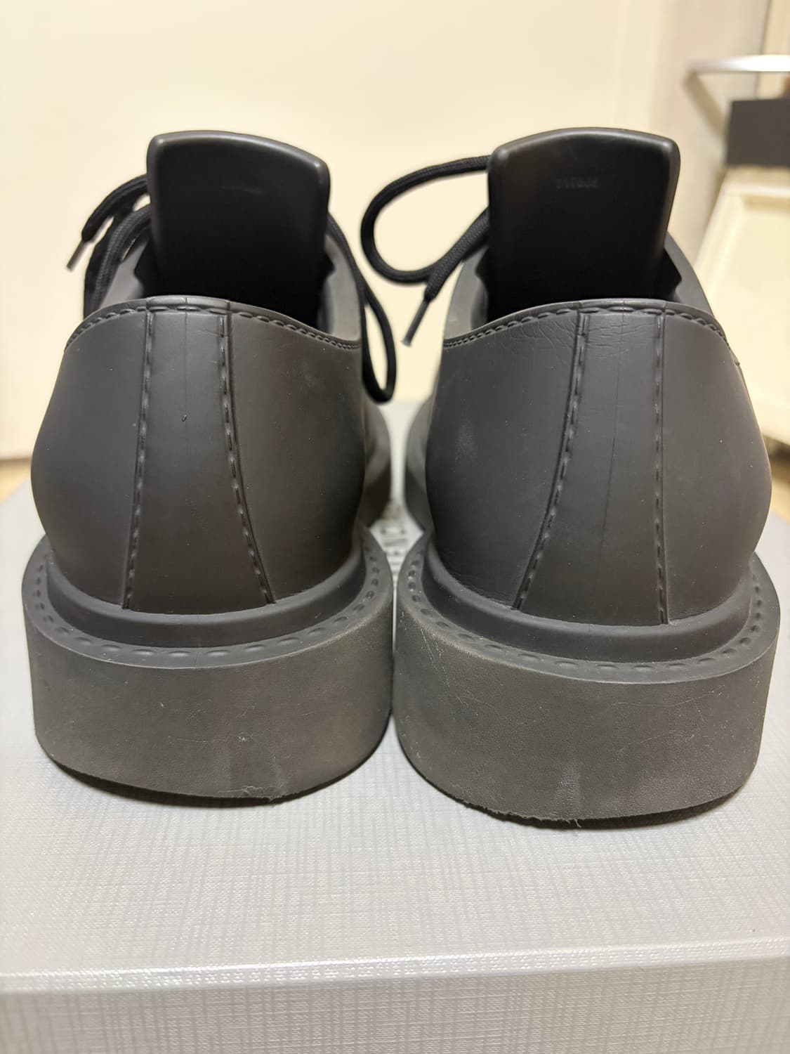 발렌시아가 스테로이드 더비 40 상품이미지3