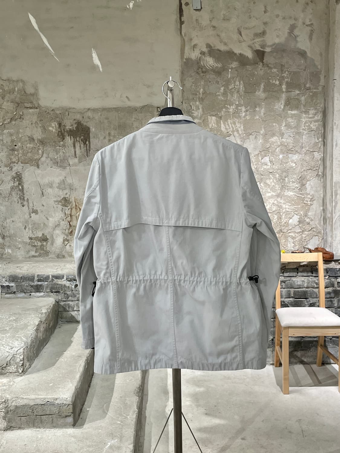 몽클레르 스노우 화이트 금장 버튼 코튼 자켓 상품이미지6