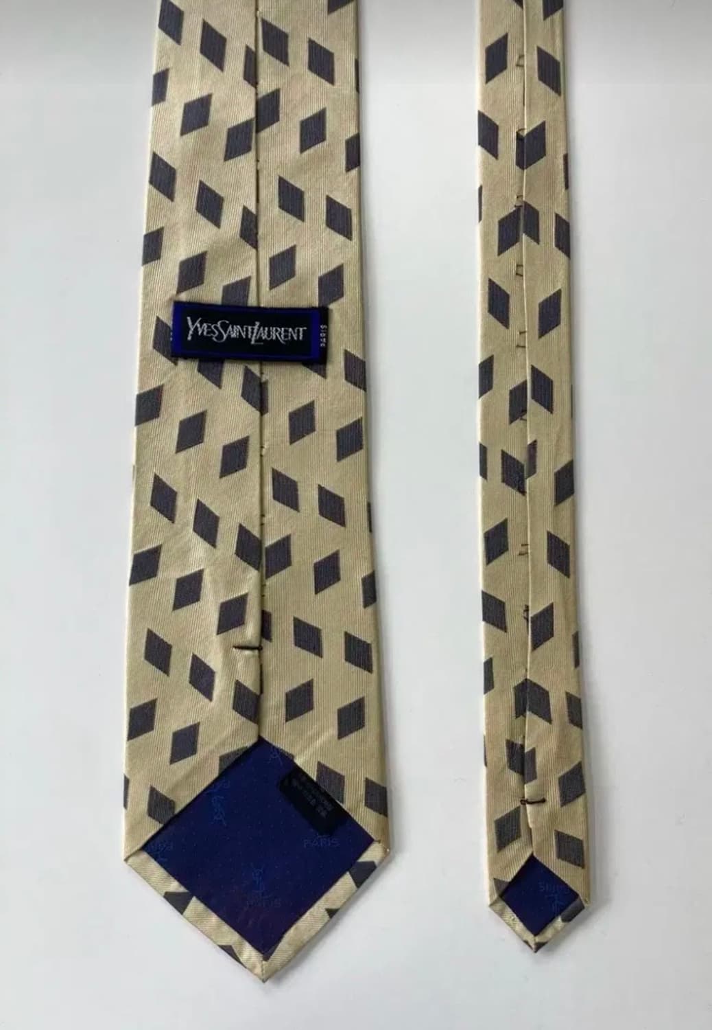 입생로랑 넥타이 상품이미지2