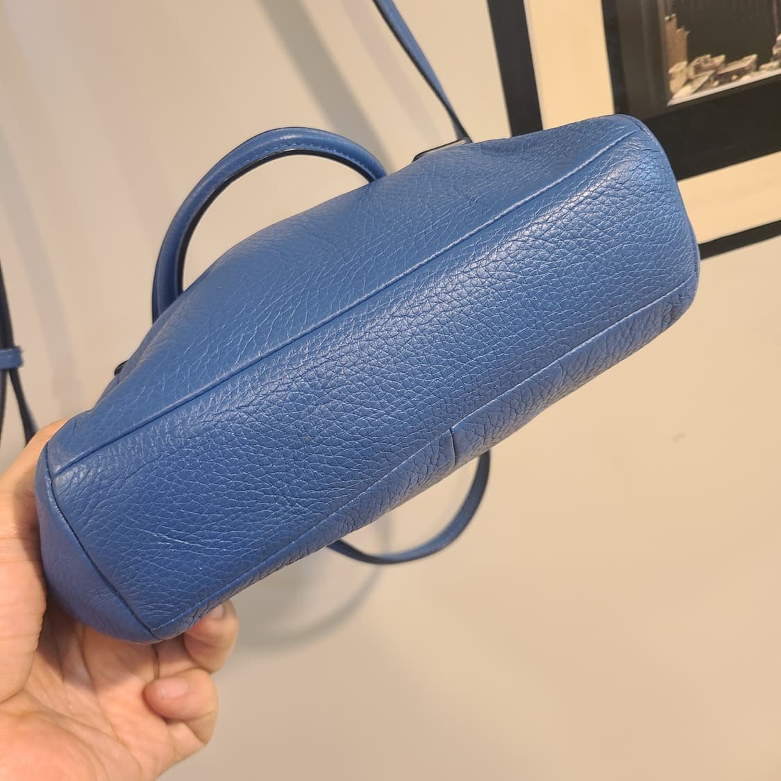 미니 코치 레더 백 상품이미지5