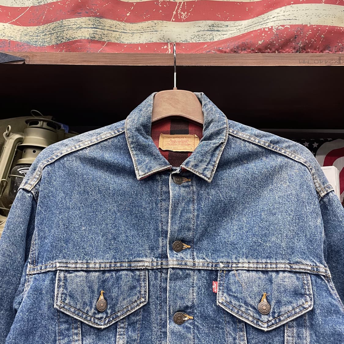 90s 리바이스 70507 made in USA 블랭킷 라이닝 데님 자켓 상품이미지3