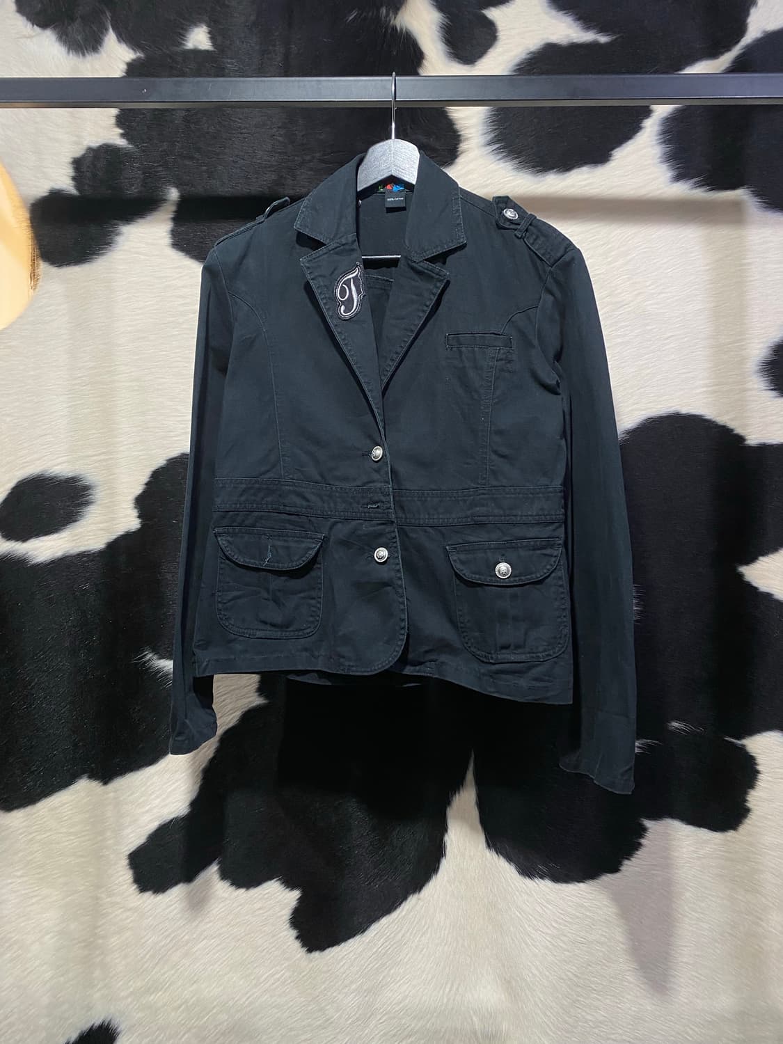 TRU 블랙 견장디테일 자켓 상품이미지2