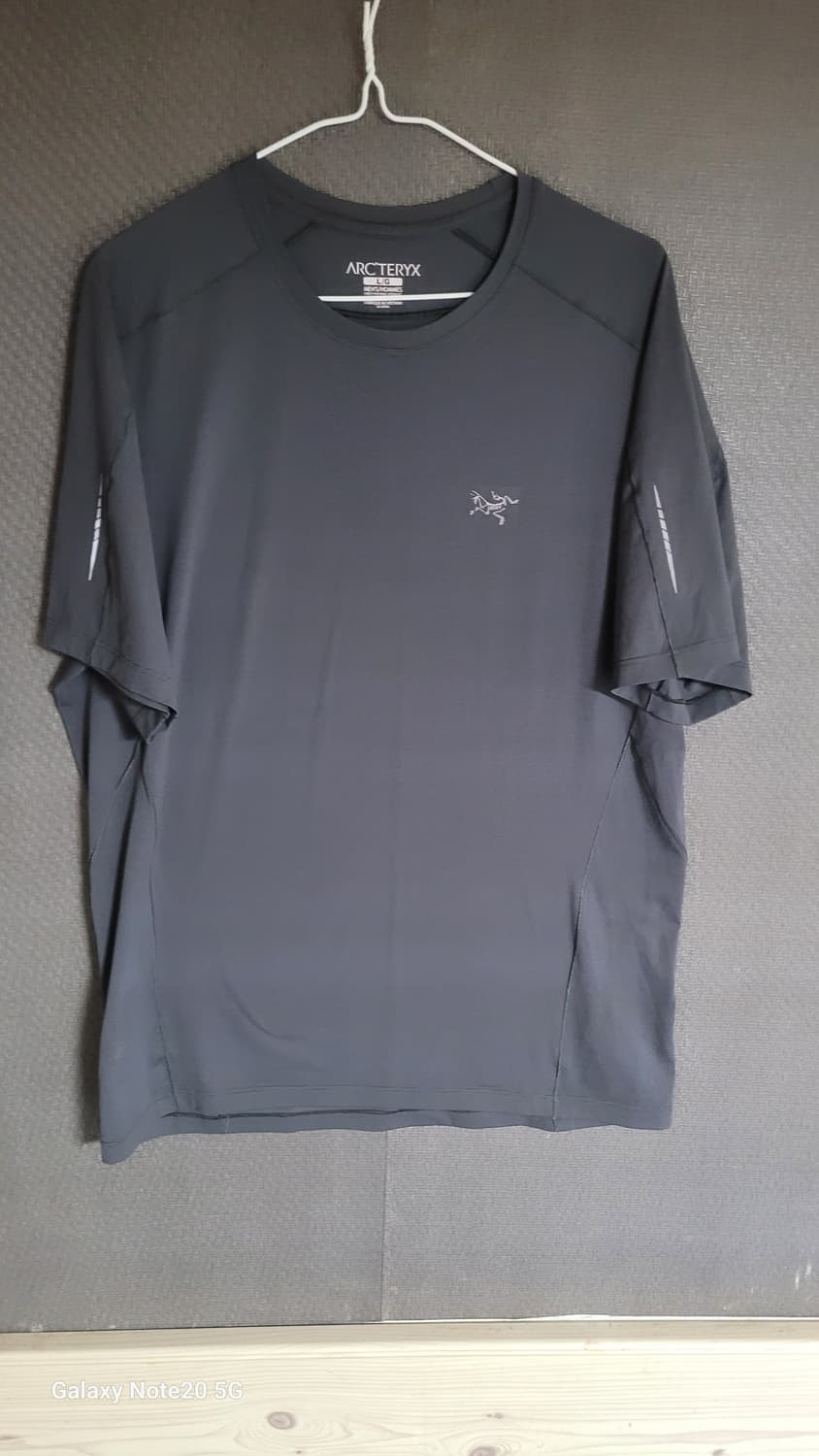 아크테릭스 반팔 상품이미지1