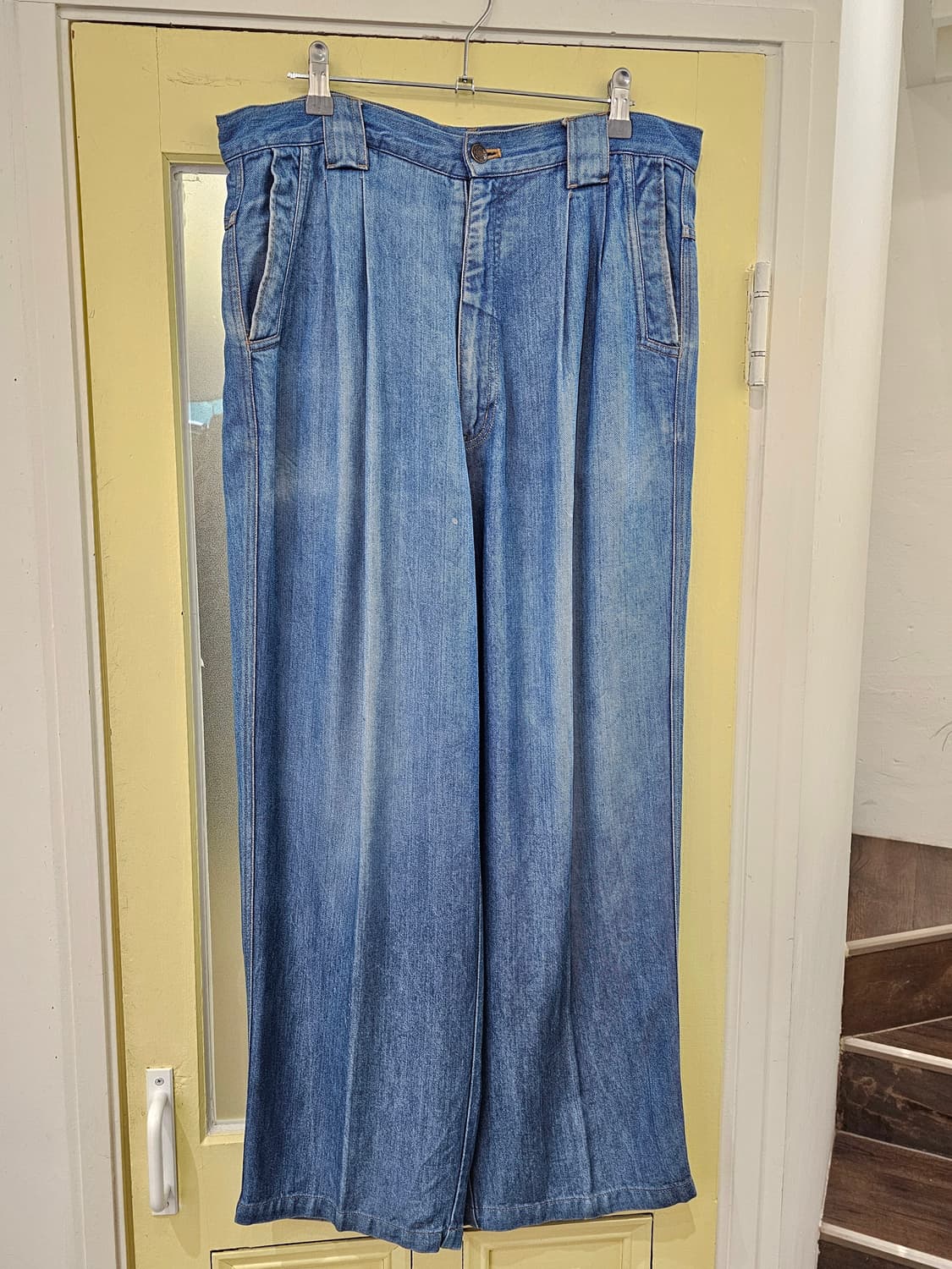 Rocky Rabbit 핀턱 데님 슬랙스 상품이미지3