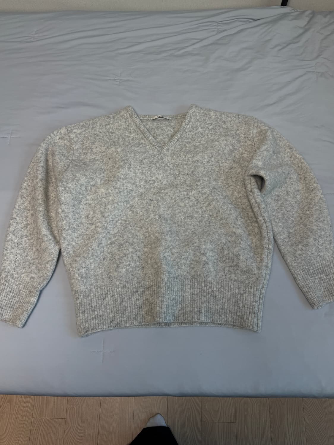 타일레 모헤어 브이넥 니트 2 사이즈 상품이미지2