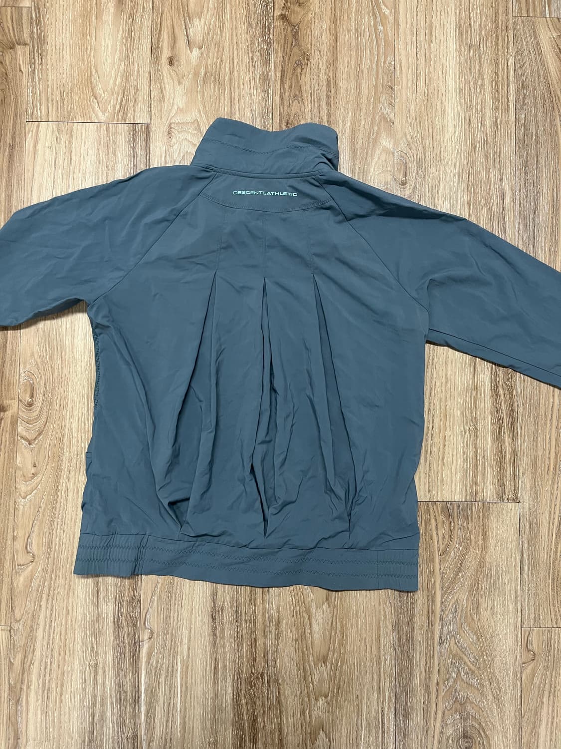 데상트 트랙탑 져지 상품이미지4