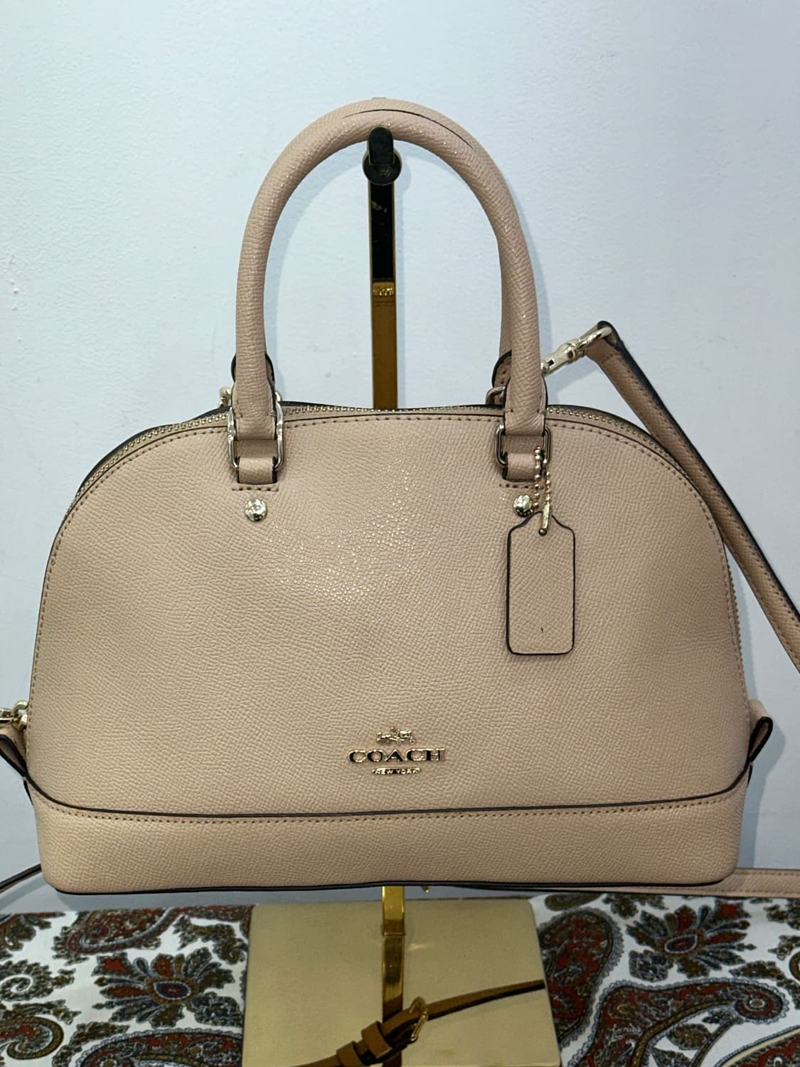 코치 돔 크로스백 상품이미지2