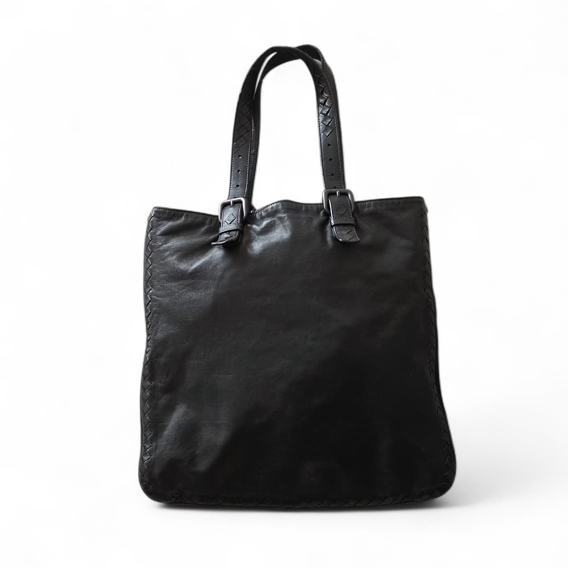 보테가베네타 양가죽 인트레치아토 버클 토트백 상품이미지2