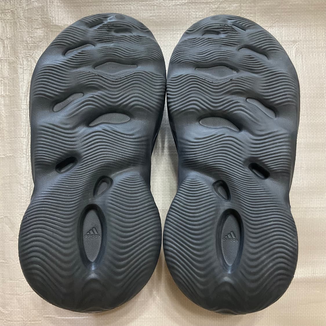 이지 폼러너 오닉스 275 상품이미지8