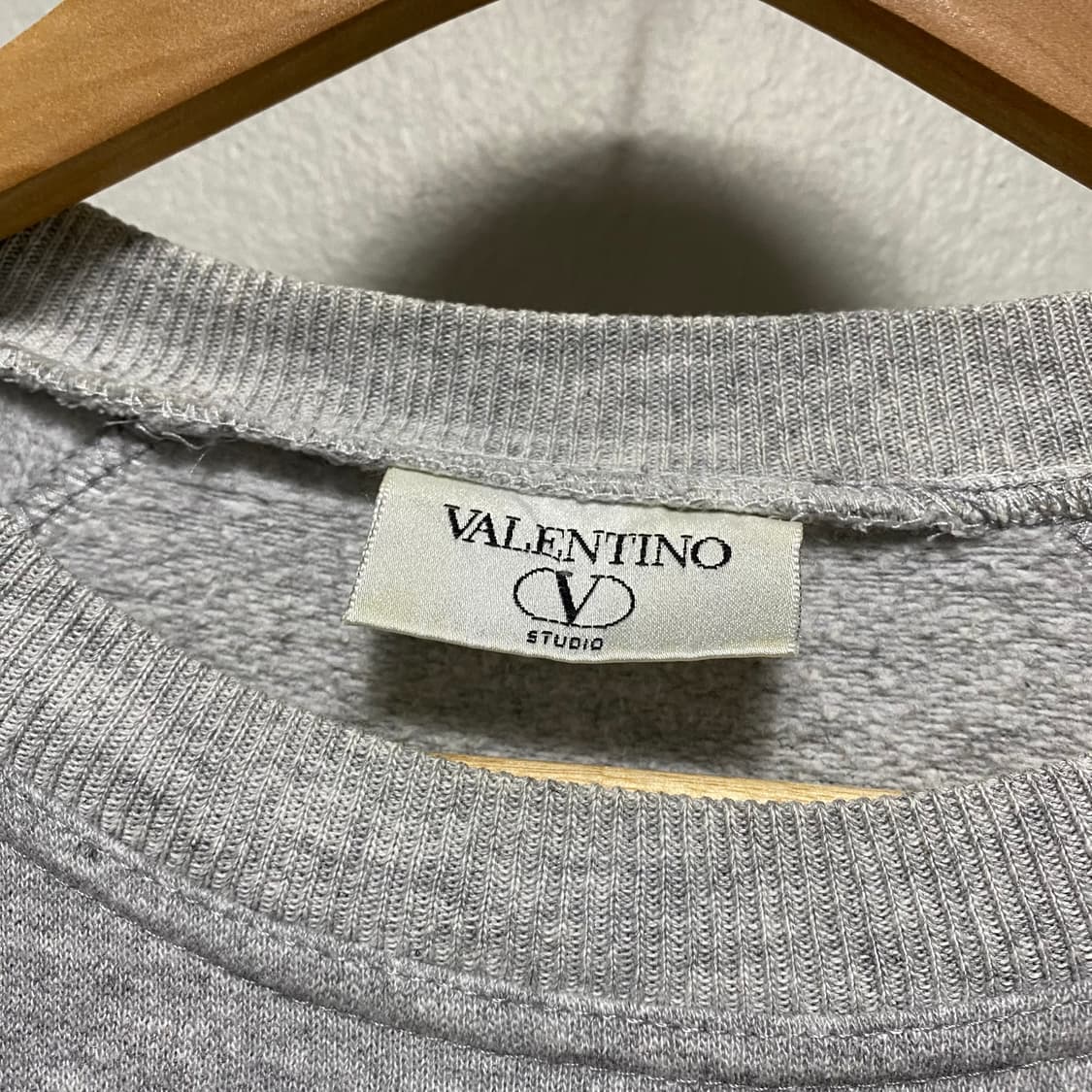발렌티노 빈티지로고 루즈핏 맨투맨 상품이미지6