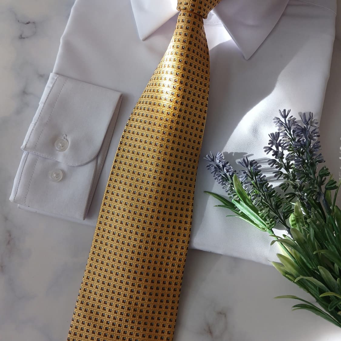 아쿠아스큐텀 실크 기하 패턴 넥타이 9.3cm A+등급 A19046
 상품이미지5