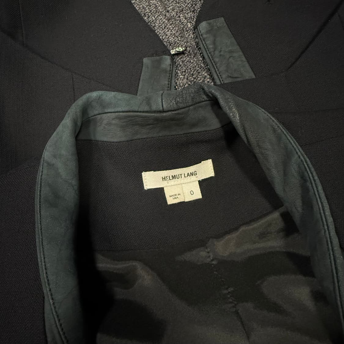 헬무트랭 비대칭 숏 디테일 블레이져 자켓 상품이미지9