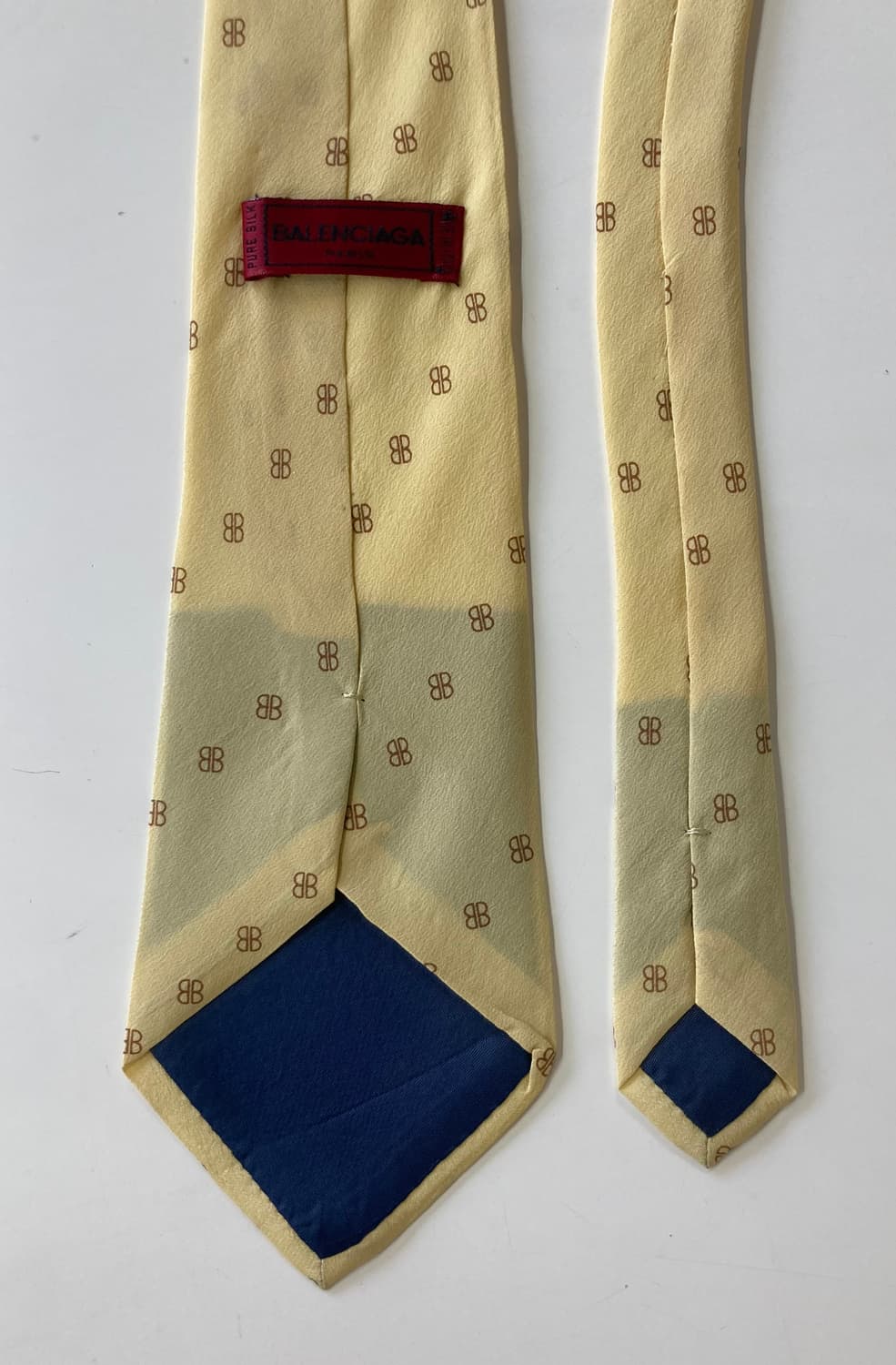 발렌시아가 넥타이 상품이미지8