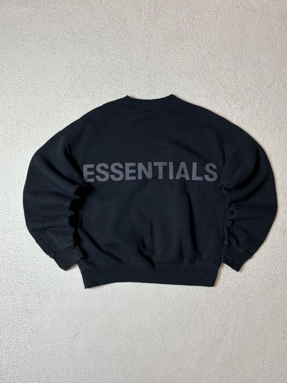 에센셜 피어오브갓 리플렉티브 백로고 맨투맨 PN7039 상품이미지1