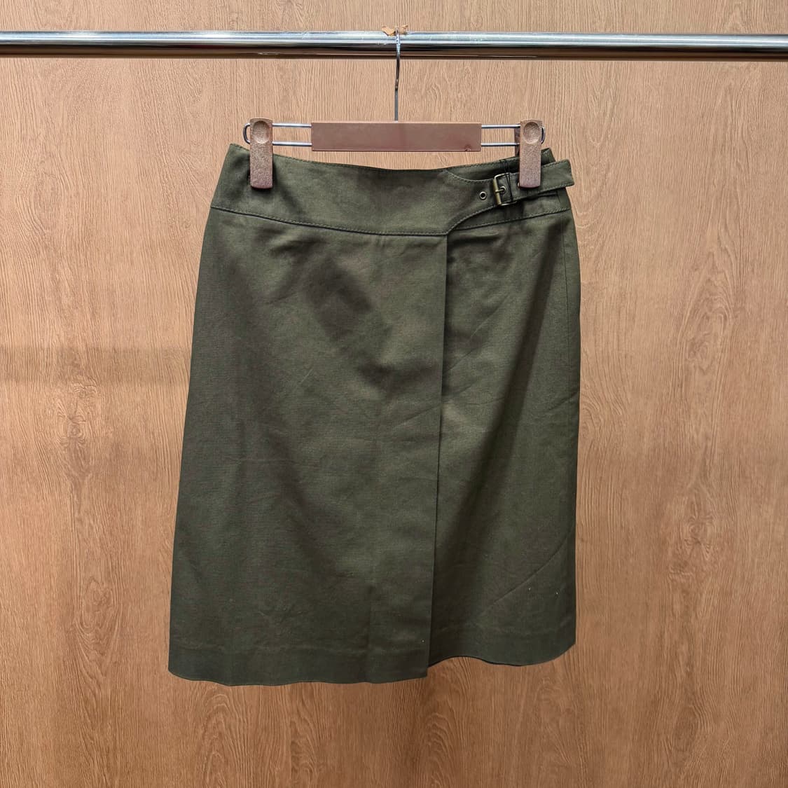 브룩스 브라더스 코튼 미디 스커트 트임 허리 벨트 디테일 카키 브라운 상품이미지2