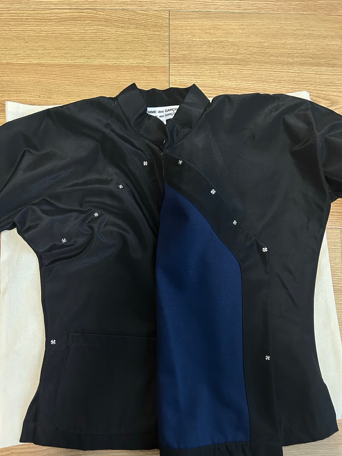 꼼데가르송(꼼꼼) 블라우스 상품이미지3