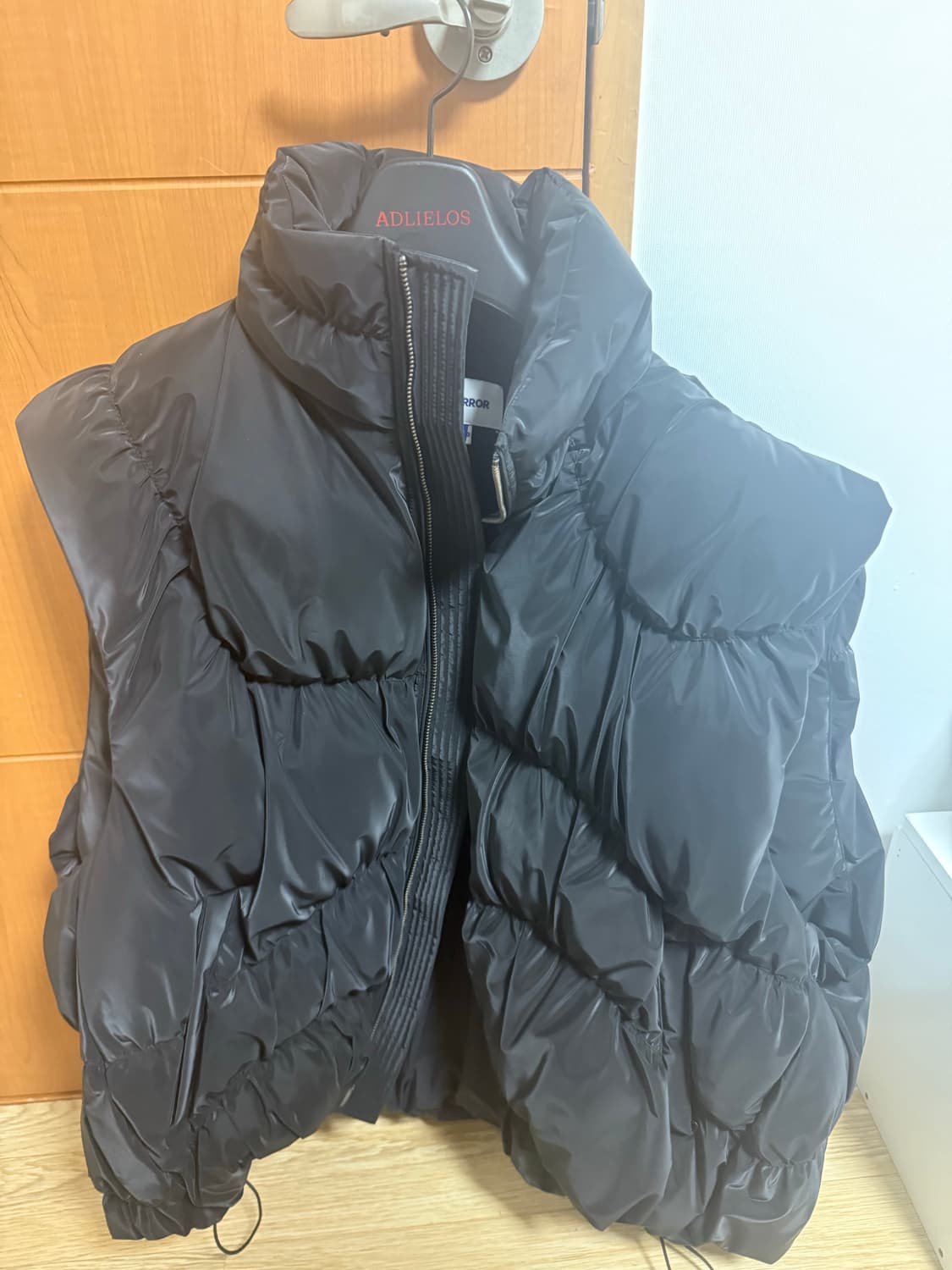 아더에러 아렌베스트L 상품이미지2