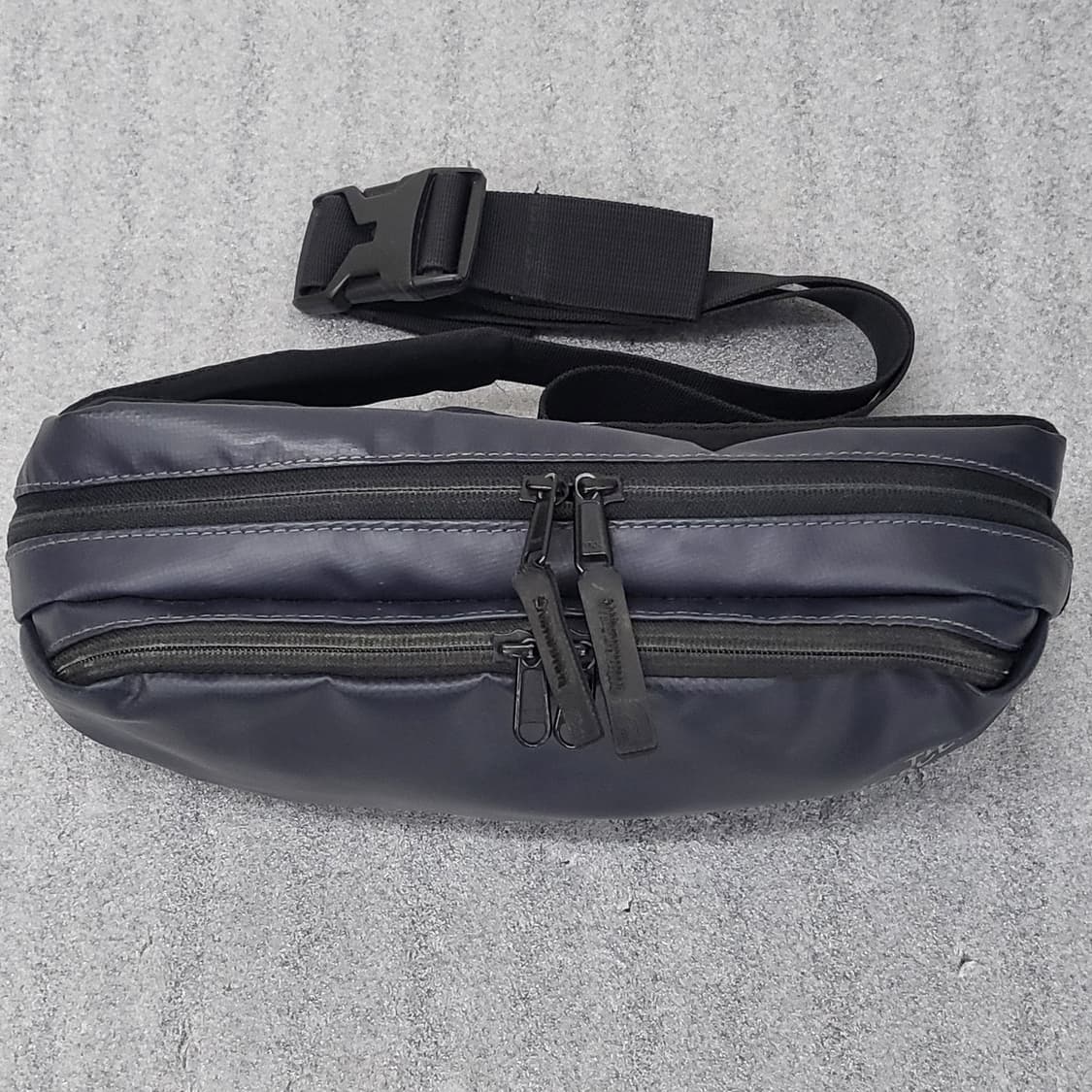 노스페이스 힙색,크로스백 30x12cm 상품이미지4