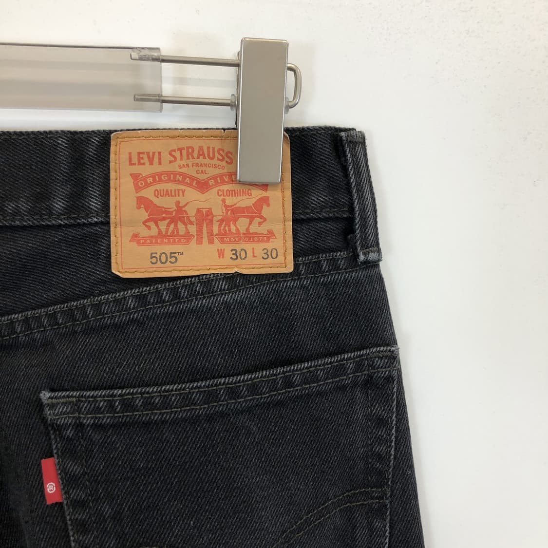 리바이스 505 스트레이트 블랙 데님진 29 인치 상품이미지3