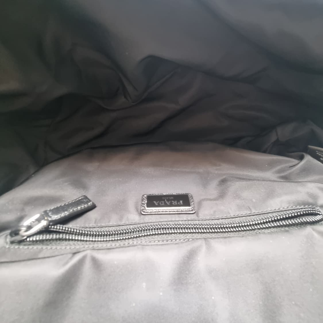 프라다 리나일론 바이커백 미듐 바디백 벨트백 (남여공용, 2VH994) 상품이미지8