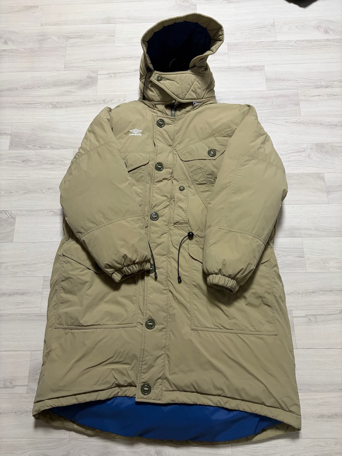 스펙테이터x엄브로 롱패딩 카키 L사이즈 판매 상품이미지1