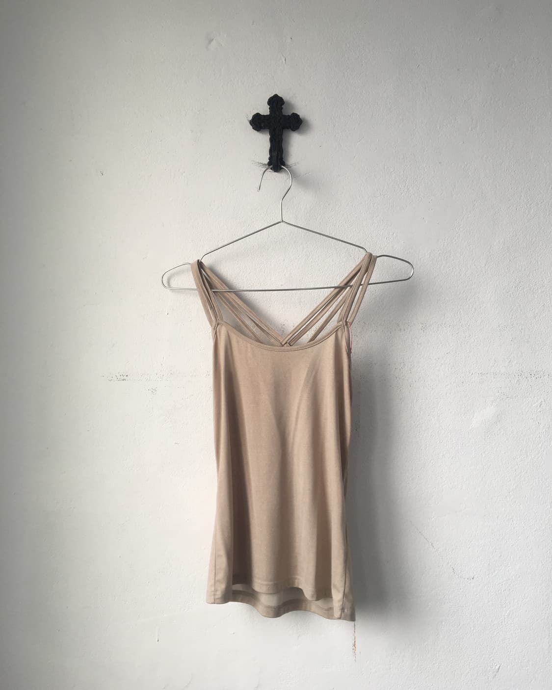 Back line point sleeveless 상품이미지1